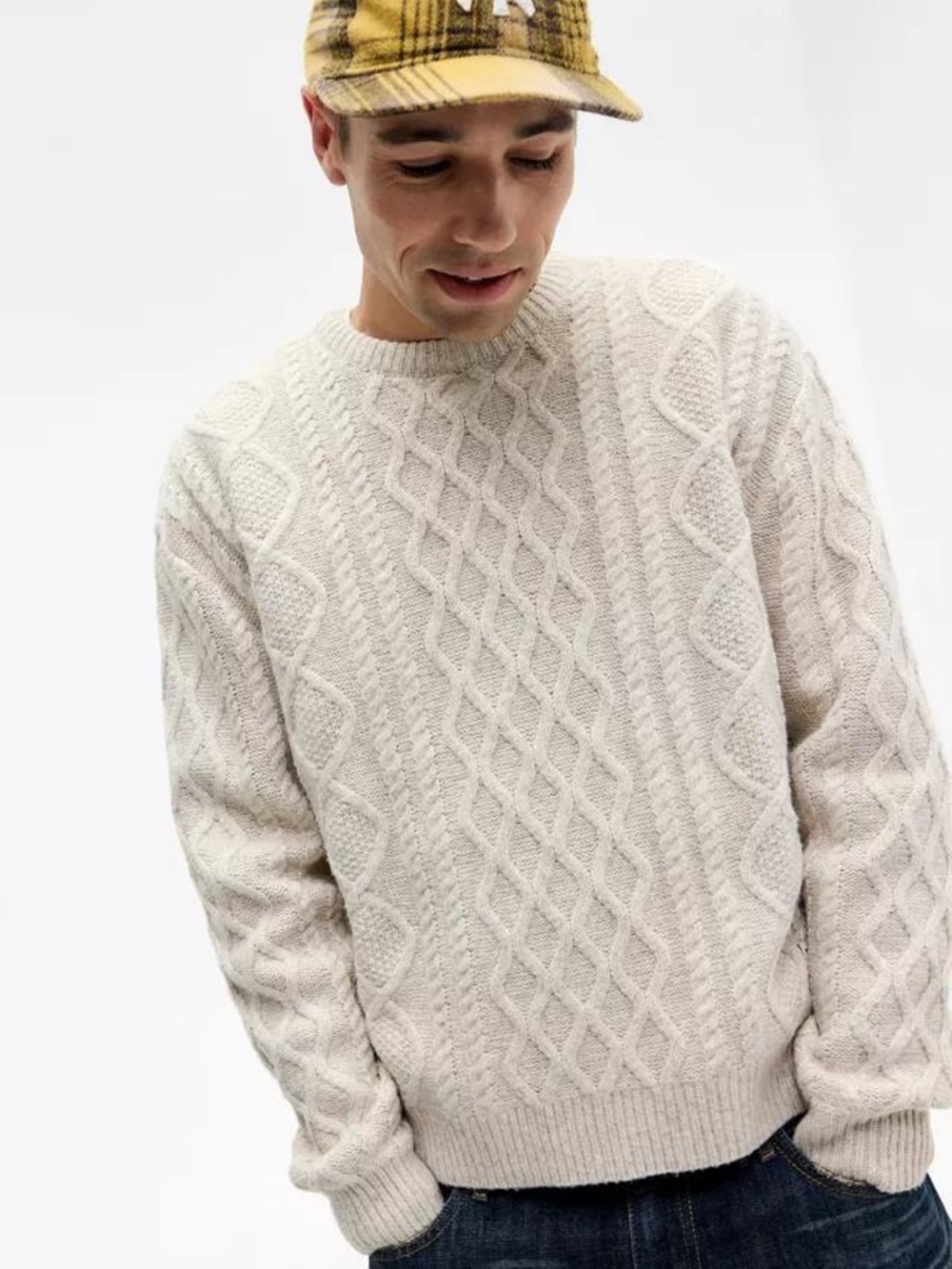 BDG Urban Outfitters Ecru Heavy Cable Knit Sweater Men’s Size Large